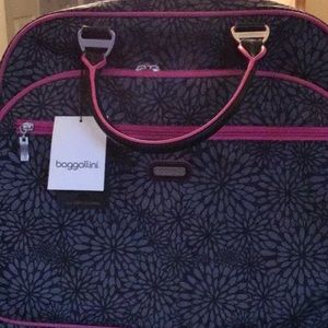 Baggallini rolling tote bag